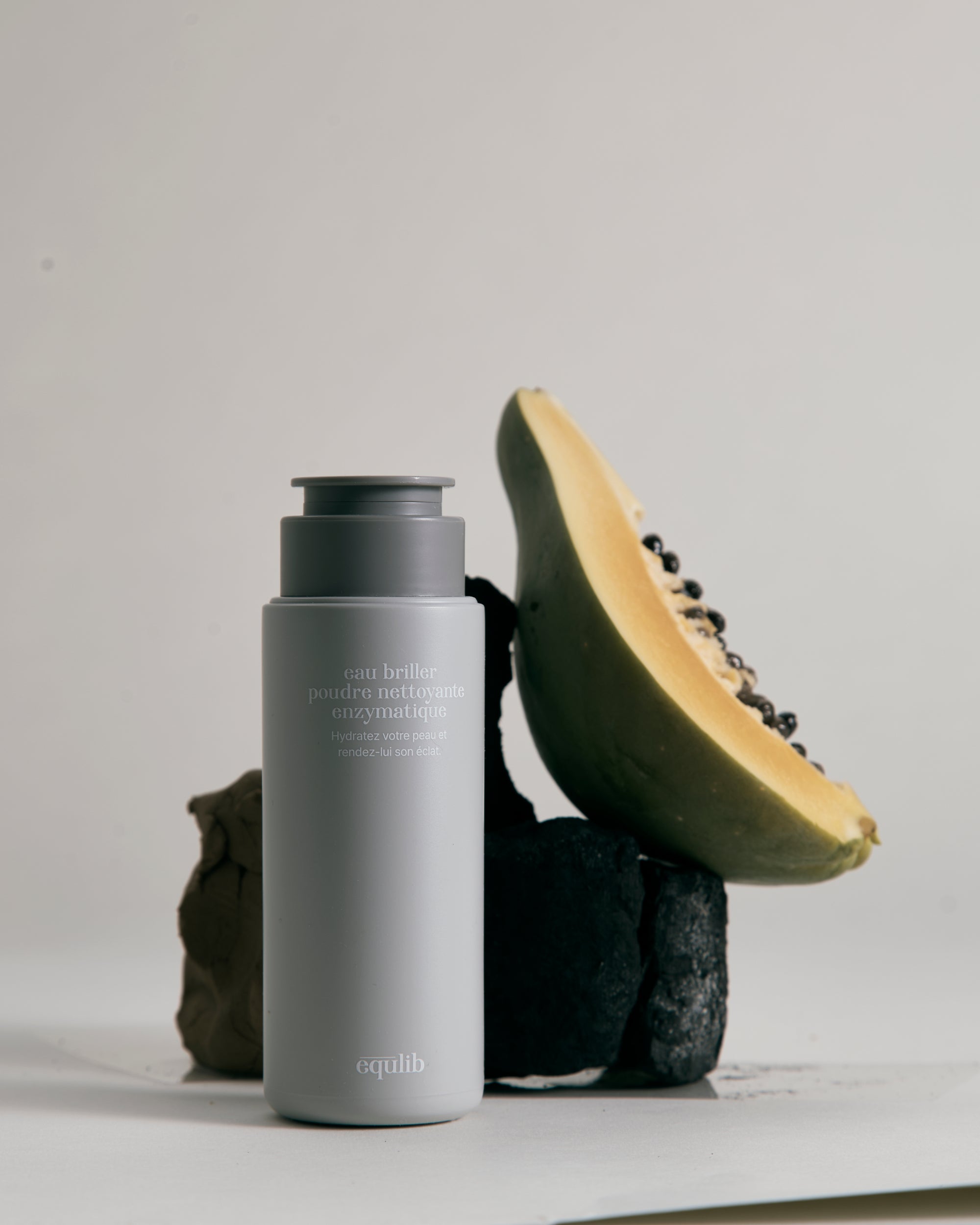 equlib EAU BRILLER ENZYME CLAY POWDER WASH