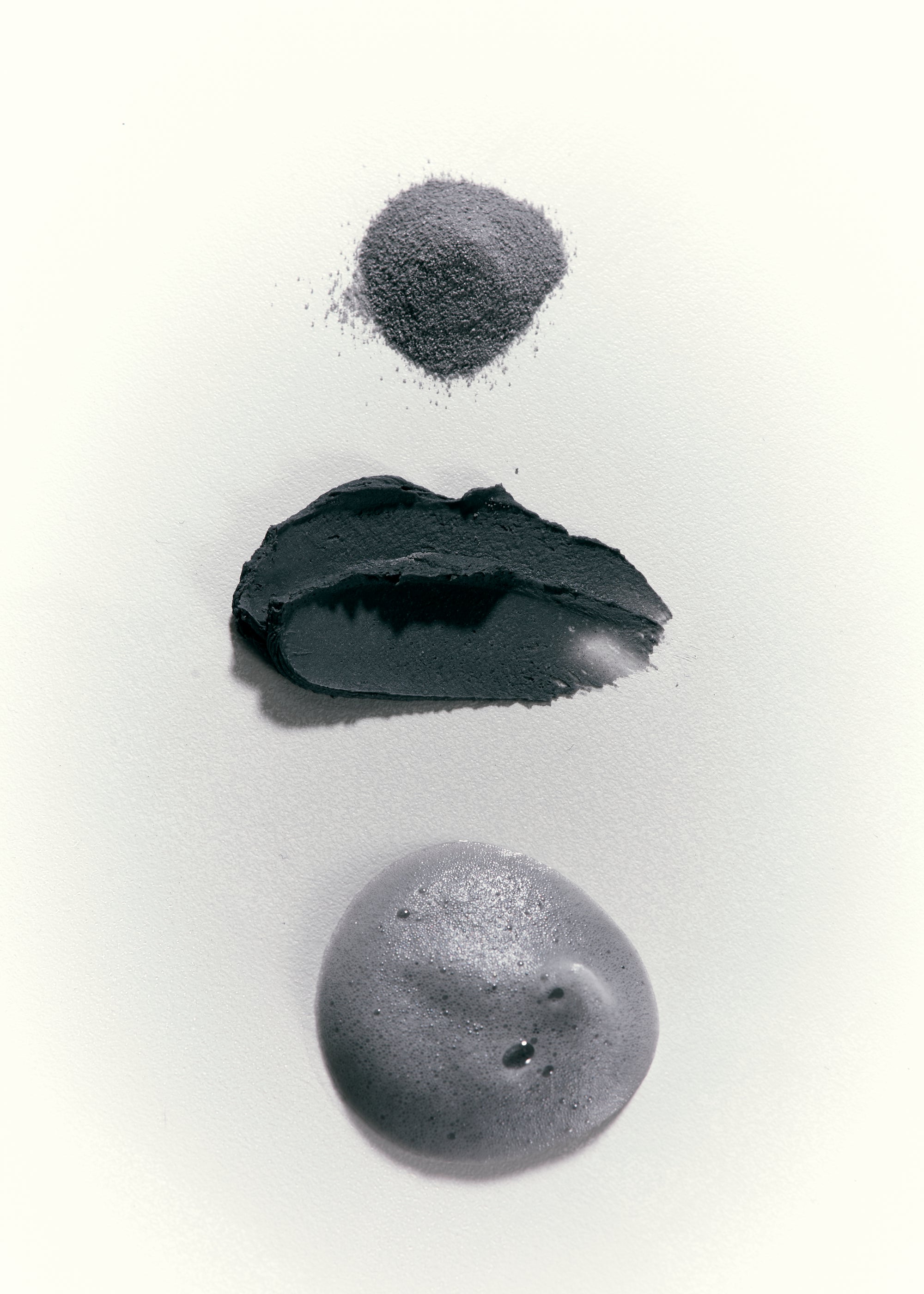 equlib EAU BRILLER ENZYME CLAY POWDER WASH